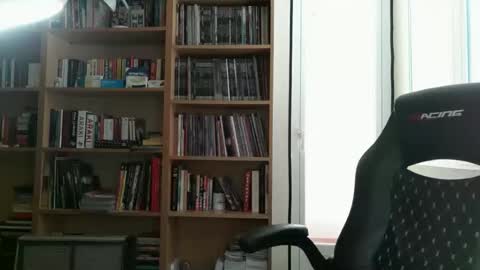 Snapshot of jim_dick chatting on 3, 4, 2026 Jim Dick online show from 3, 4, 2026