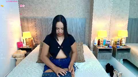 Snapshot of jimena_salazar chatting on 25, 6, 2026 Jimena Salazar online show from 25, 6, 2026