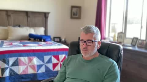 Dad of Three online show from 22, 12, 2024