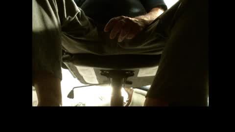 jimwellhung online show from 4, 2, 2025