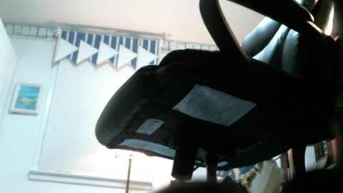 jimwellhung online show from 15, 2, 2026