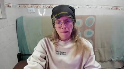 Snapshot of jinnbook chatting on 9, 7, 2026 JinnBook online show from 9, 7, 2026