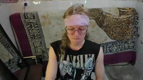 Snapshot of jinnbook chatting on 2, 8, 2026 JinnBook online show from 2, 8, 2026