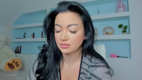 Juliee online show from 28, 11, 2025