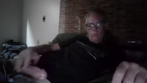 jizzmitten5 online show from 19, 9, 2025