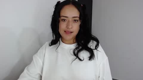 Snapshot of jjulietha95 chatting on 31, 1, 2025 Julieta online show from 31, 1, 2025