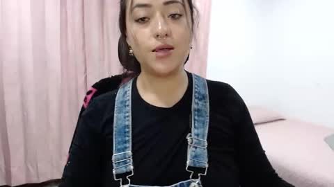 Snapshot of jjulietha95 chatting on 13, 2, 2025 Julieta online show from 13, 2, 2025