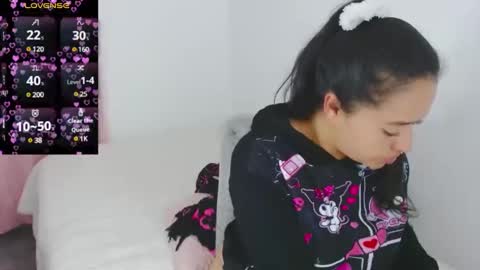 Snapshot of jjulietha95 chatting on 5, 3, 2025 Julieta online show from 5, 3, 2025