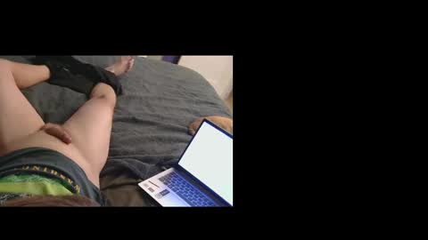 Snapshot of jjunior420 chatting on 8, 11, 2025 jjunior420 online show from 8, 11, 2025