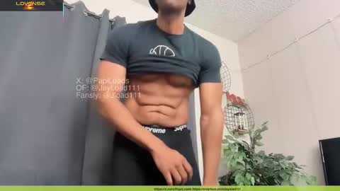 Snapshot of jloads_ chatting on 18, 12, 2025 Jay Load online show from 18, 12, 2025