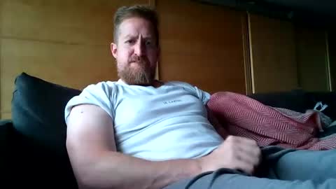 Snapshot of jmate13 chatting on 18, 6, 2026 jmate13 online show from 18, 6, 2026