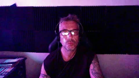 Snapshot of jmore44 chatting on 20, 7, 2026 Jmore online show from 20, 7, 2026
