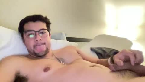 Snapshot of jmurakam2020 chatting on 16, 12, 2025 jmurakam2020 online show from 16, 12, 2025