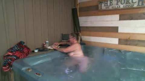 Snapshot of jna1009 chatting on 6, 1, 2026 amanda and jake online show from 6, 1, 2026