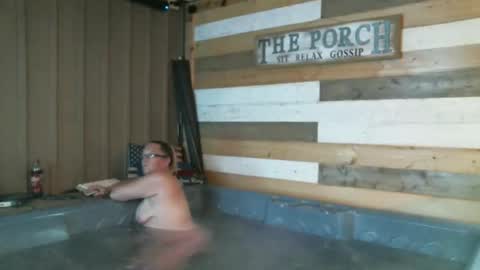 Snapshot of jna1009 chatting on 14, 1, 2026 amanda and jake online show from 14, 1, 2026