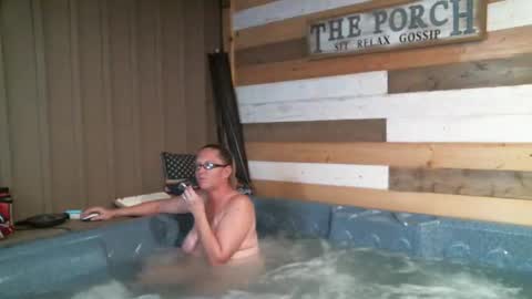 Snapshot of jna1009 chatting on 17, 1, 2026 amanda and jake online show from 17, 1, 2026