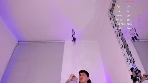 Joan Gonzalez online show from 17, 9, 2025