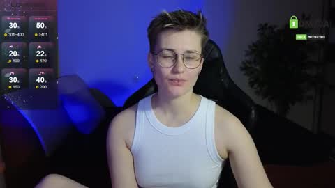 Snapshot of joan_night chatting on 2, 11, 2025 J online show from 2, 11, 2025