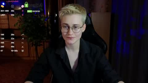 Snapshot of joan_night chatting on 12, 5, 2026 J online show from 12, 5, 2026
