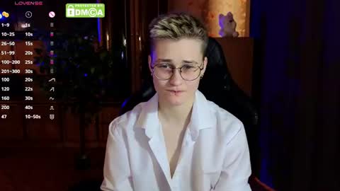 Snapshot of joan_night chatting on 30, 6, 2026 J online show from 30, 6, 2026