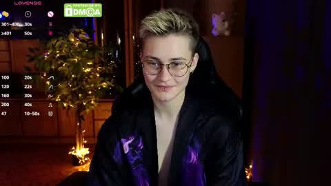 Snapshot of joan_night chatting on 7, 7, 2026 J online show from 7, 7, 2026