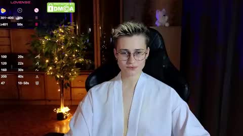 Snapshot of joan_night chatting on 13, 7, 2026 J online show from 13, 7, 2026