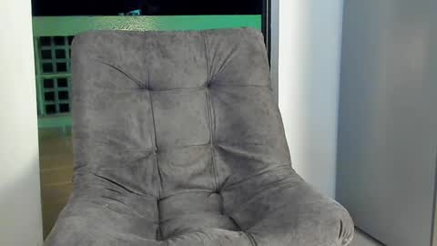 Snapshot of joan_saenz chatting on 10, 1, 2025 JOAN SAENZ online show from 10, 1, 2025