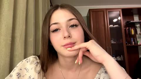 Adel online show from 13, 4, 2026