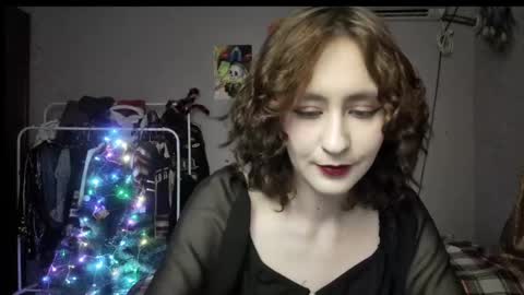 Joannatompson online show from 26, 12, 2024