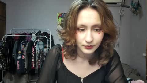 Joannatompson online show from 23, 2, 2025