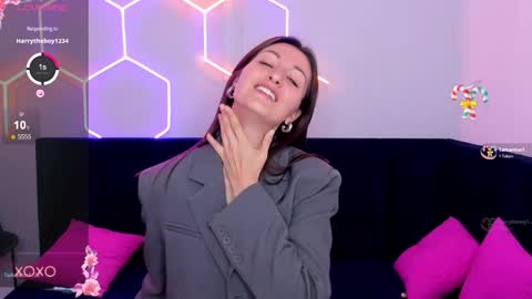 Joan online show from 4, 12, 2025