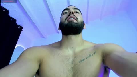 JOAO BATISTA online show from 7, 4, 2026