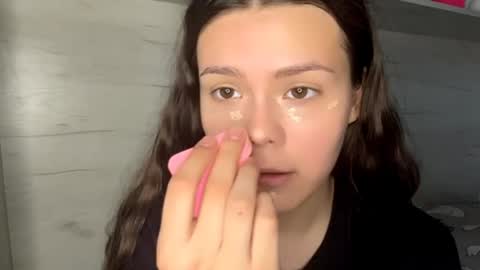 Mila online show from 19, 5, 2026