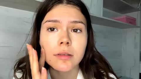 Mila online show from 2, 7, 2026