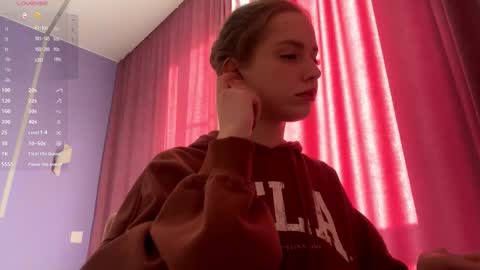 Lina online show from 4, 11, 2025