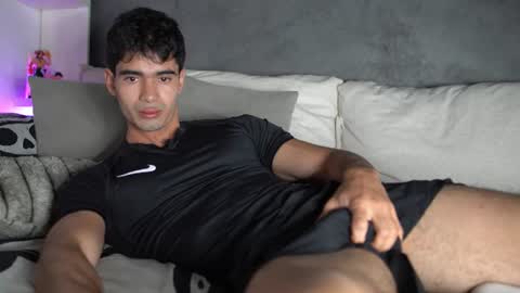 Snapshot of joe_steel1 chatting on 5, 7, 2026 joe_steel1 online show from 5, 7, 2026
