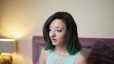 Snapshot of joelleapril chatting on 19, 6, 2026 Joelle online show from 19, 6, 2026