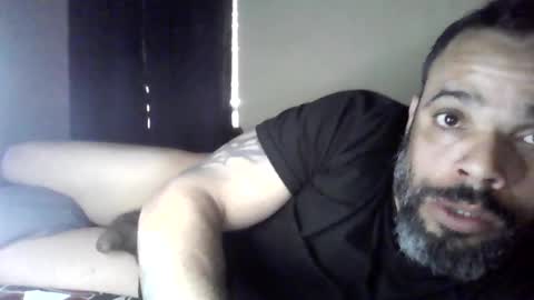 joelsantiagovazquez83 online show from 10, 4, 2026