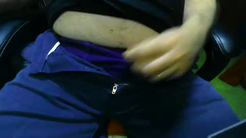 Snapshot of joeyballs123 chatting on 11, 9, 2025 joeyballs123 online show from 11, 9, 2025