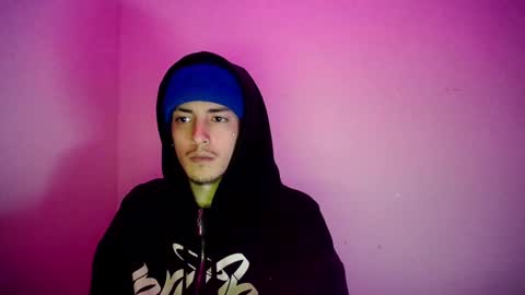 johan_parker222 online show from 5, 10, 2025