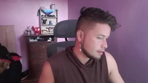 JOHAN independient model online show from 26, 7, 2026