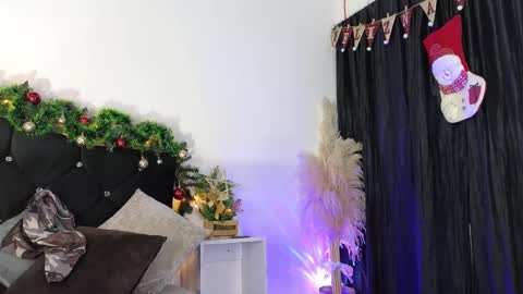 John  online show from 22, 11, 2025