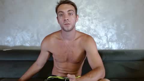 Snapshot of john_green77 chatting on 23, 7, 2026 John online show from 23, 7, 2026