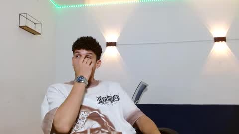 Snapshot of john_ssnow29 chatting on 9, 10, 2025 john_ssnow29 online show from 9, 10, 2025