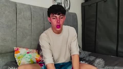 John Vichenso online show from 17, 12, 2024