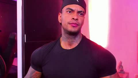 Snapshot of johnbelt_ chatting on 24, 10, 2025 john belt online show from 24, 10, 2025