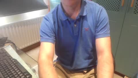 Snapshot of johndrake7 chatting on 1, 7, 2026 johndrake7 online show from 1, 7, 2026