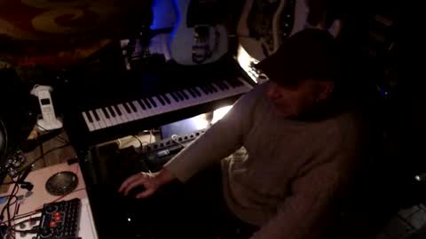 Snapshot of johnfeelgood004 chatting on 4, 3, 2026 johnfeelgood004 online show from 4, 3, 2026