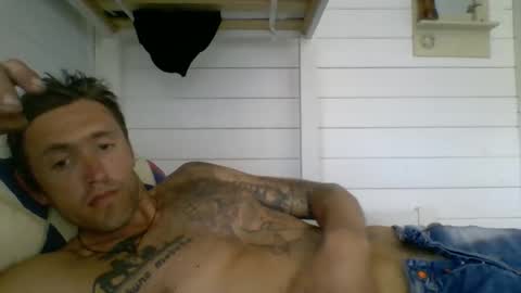 Snapshot of johngiaver3 chatting on 1, 5, 2026 johngiaver3 online show from 1, 5, 2026
