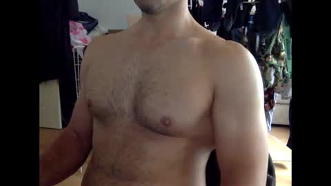 Snapshot of johnhotxxxx chatting on 1, 11, 2025 LETSPLAY online show from 1, 11, 2025